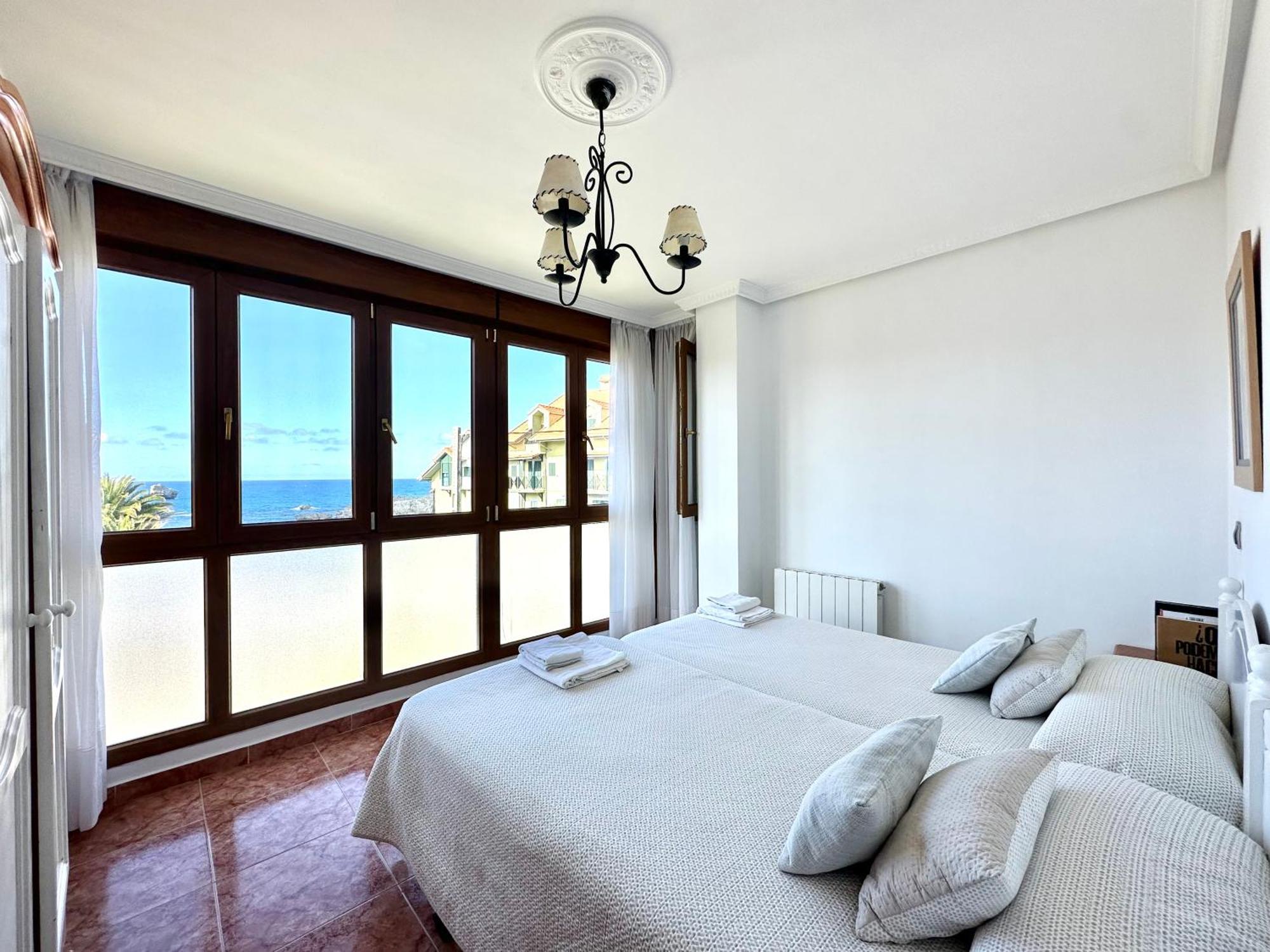 Apartamentos Pineda Noja Bagian luar foto