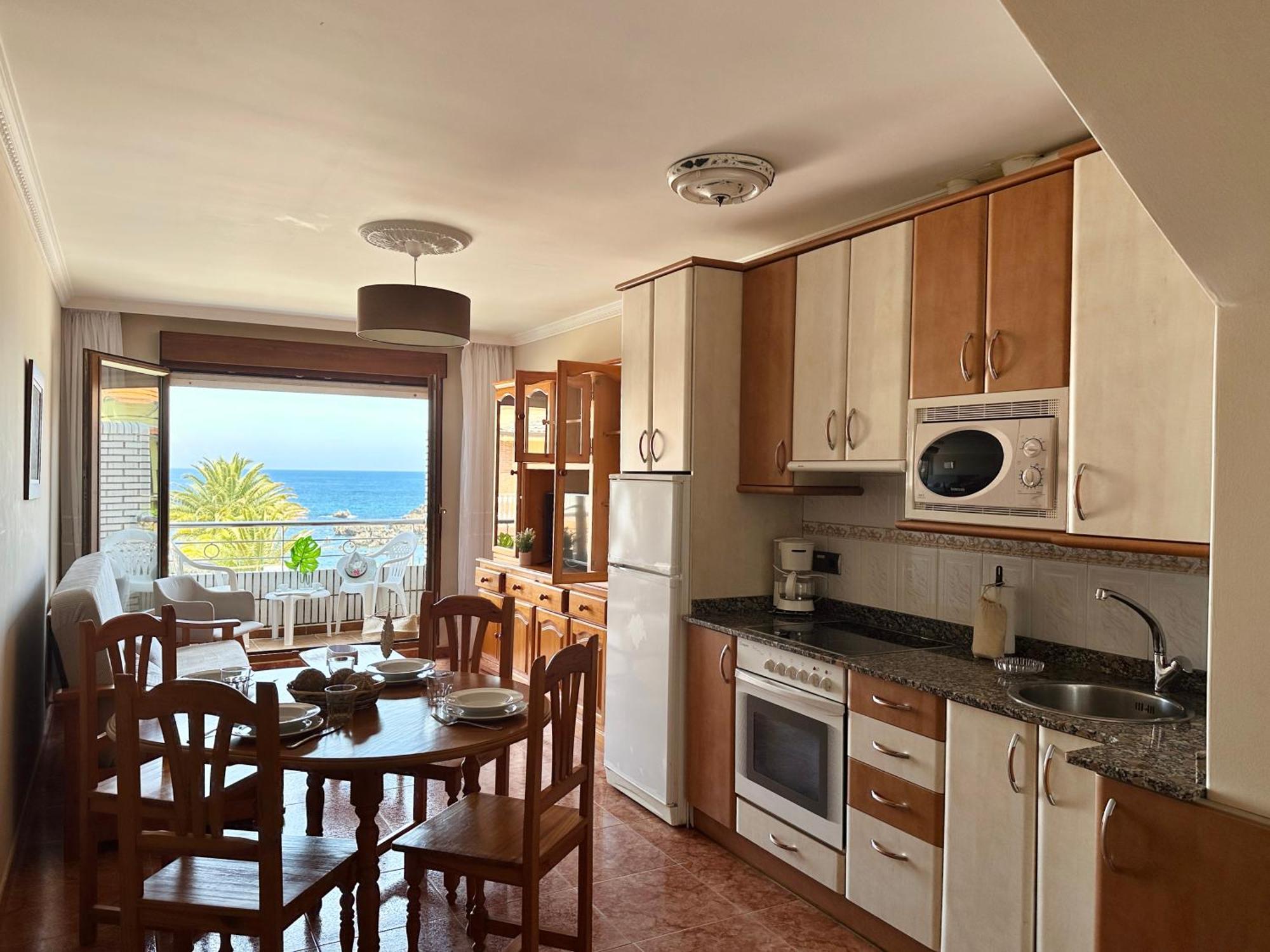 Apartamentos Pineda Noja Bagian luar foto